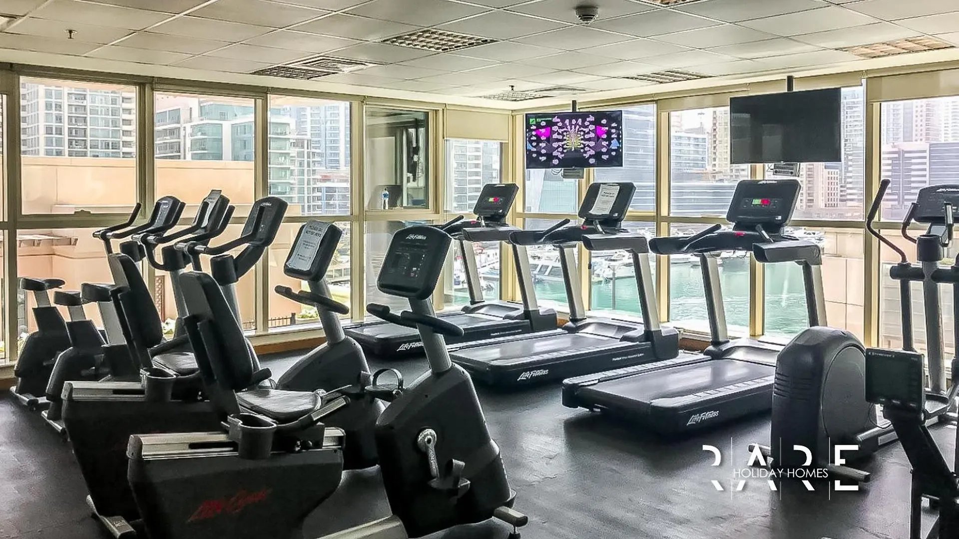 Rare Holiday Homes - Marina Quays West Tower - Near Marina Mall - R1003 - Dubai Marina United Arab Emirates