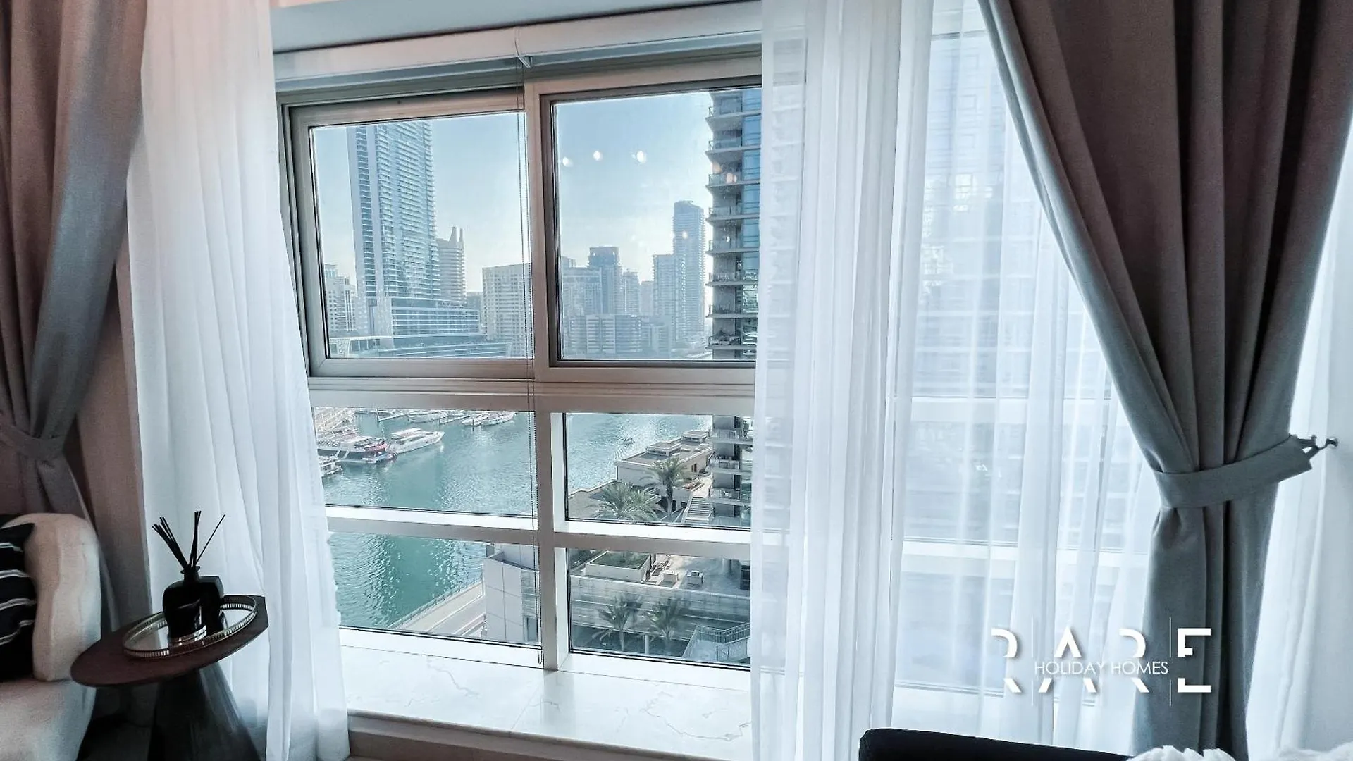 Rare Holiday Homes - Marina Quays West Tower - Near Marina Mall - R1003 - Dubai Marina United Arab Emirates