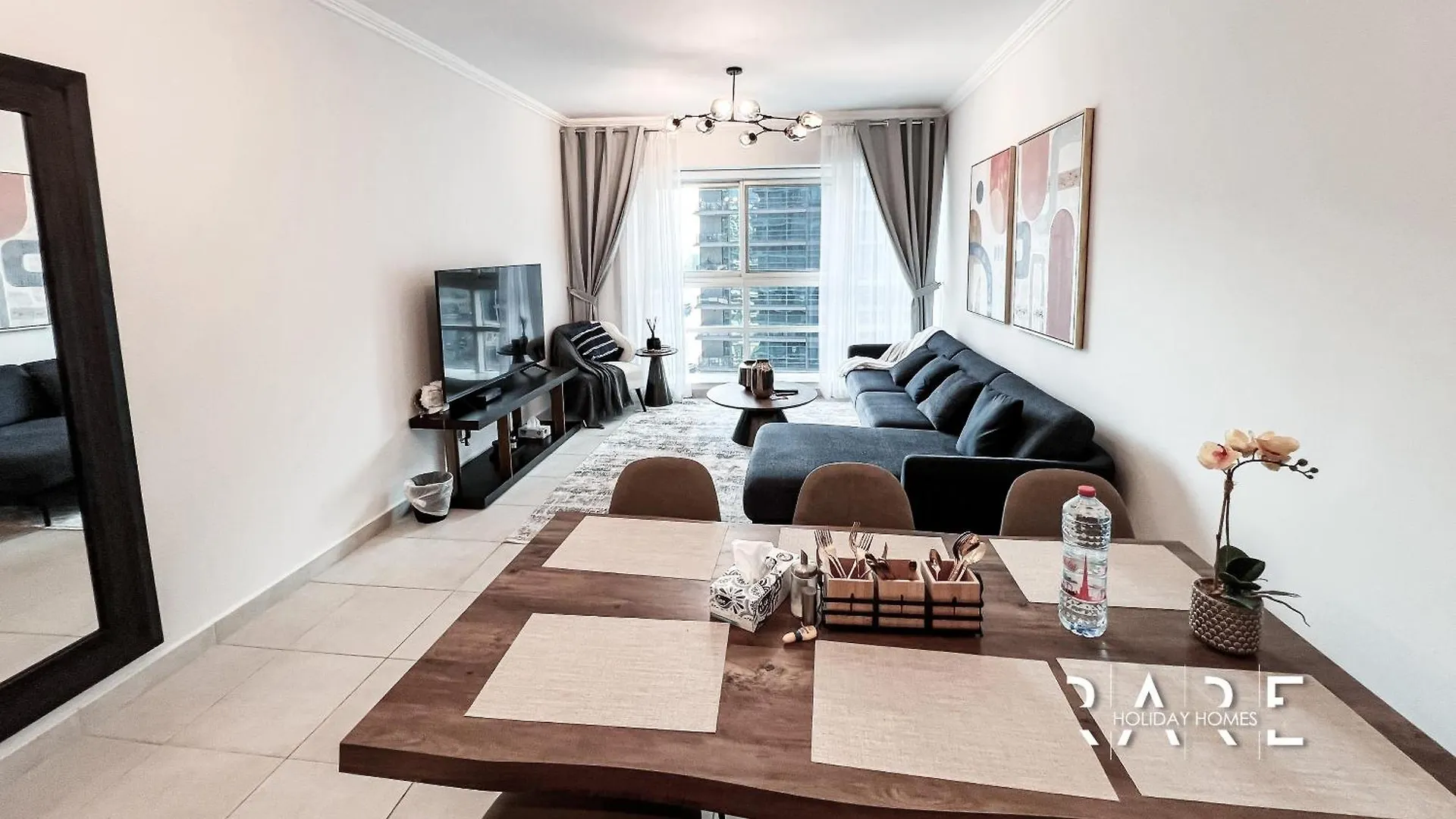Apartment Rare Holiday Homes - Marina Quays West Tower - Near Marina Mall - R1003 - Dubai Marina